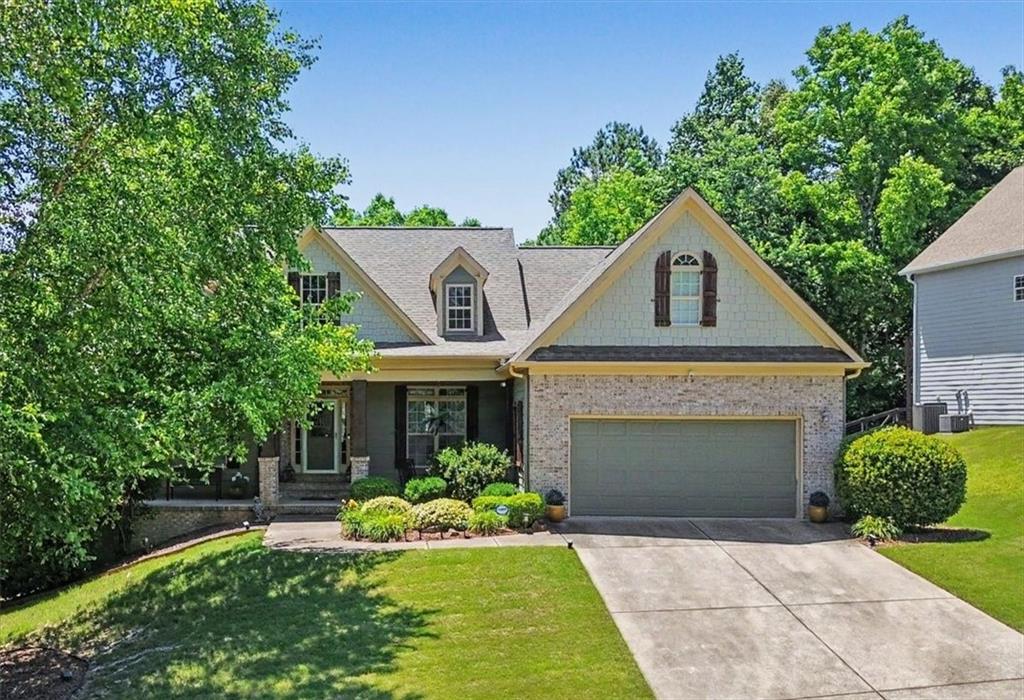 27 Roberson Drive Ne Property Photo 1