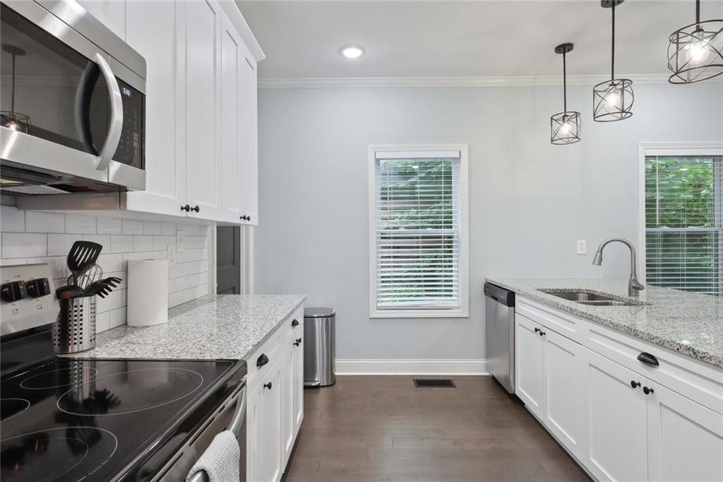 257 Birch Street Property Photo 9