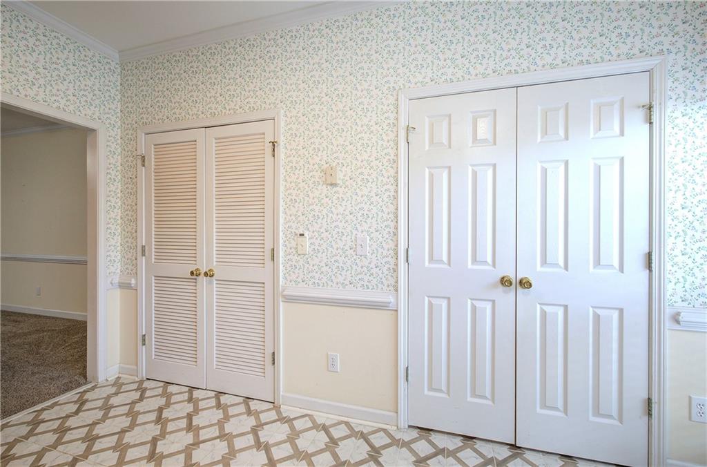 214 Manor Way Property Photo 14