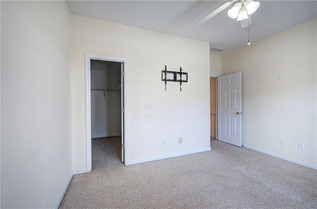 214 Manor Way Property Photo 25