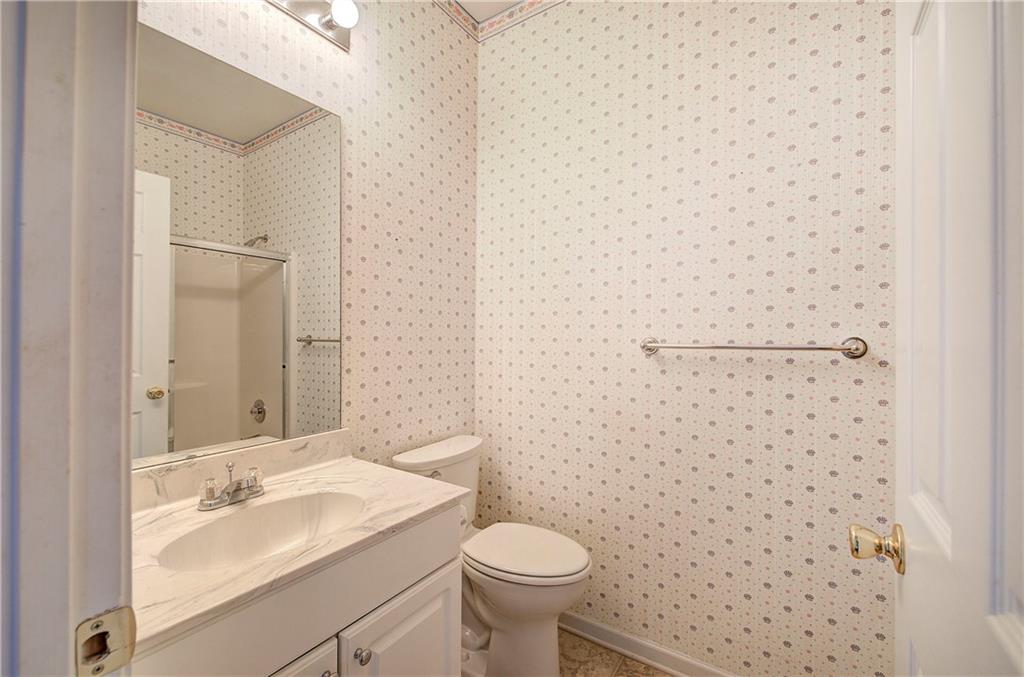 214 Manor Way Property Photo 26
