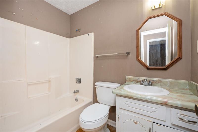 6347 Steepleridge Court Property Photo 9