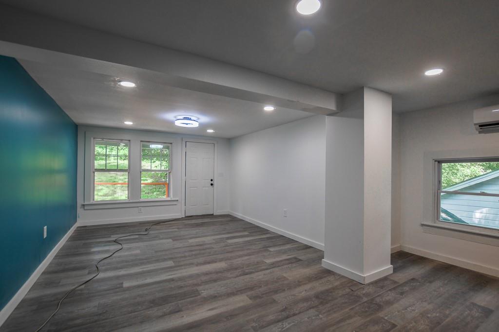3 Roseway Circle Ne Property Photo 4