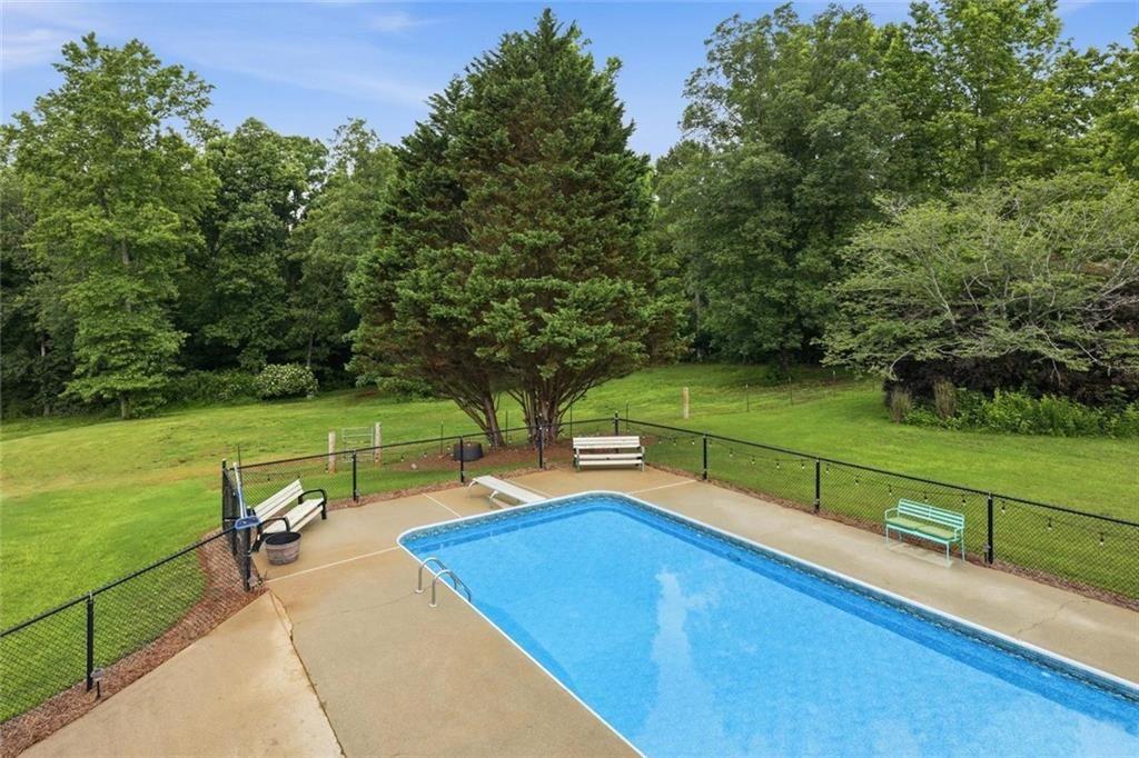 342 Miller Path Property Photo 40