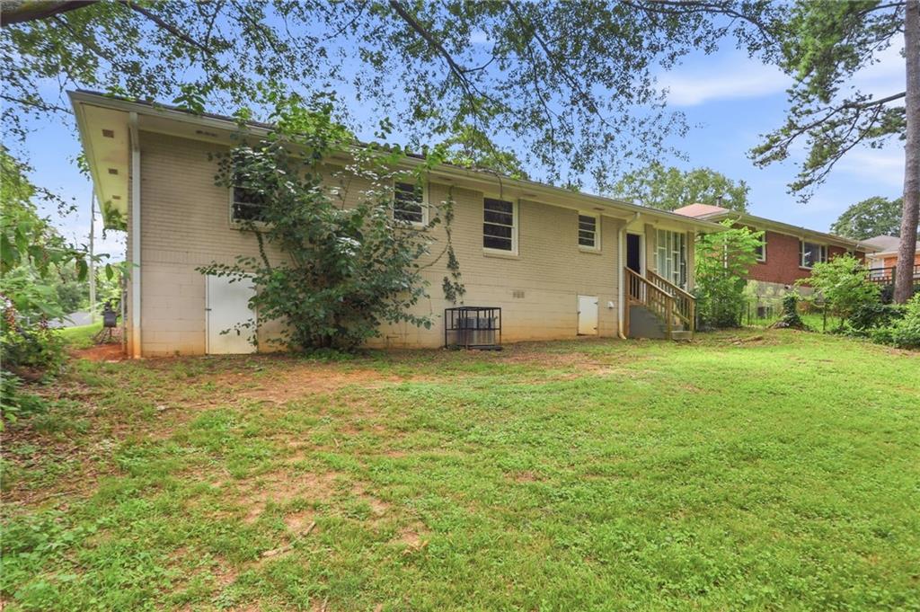2030 Mark Trail Property Photo 29