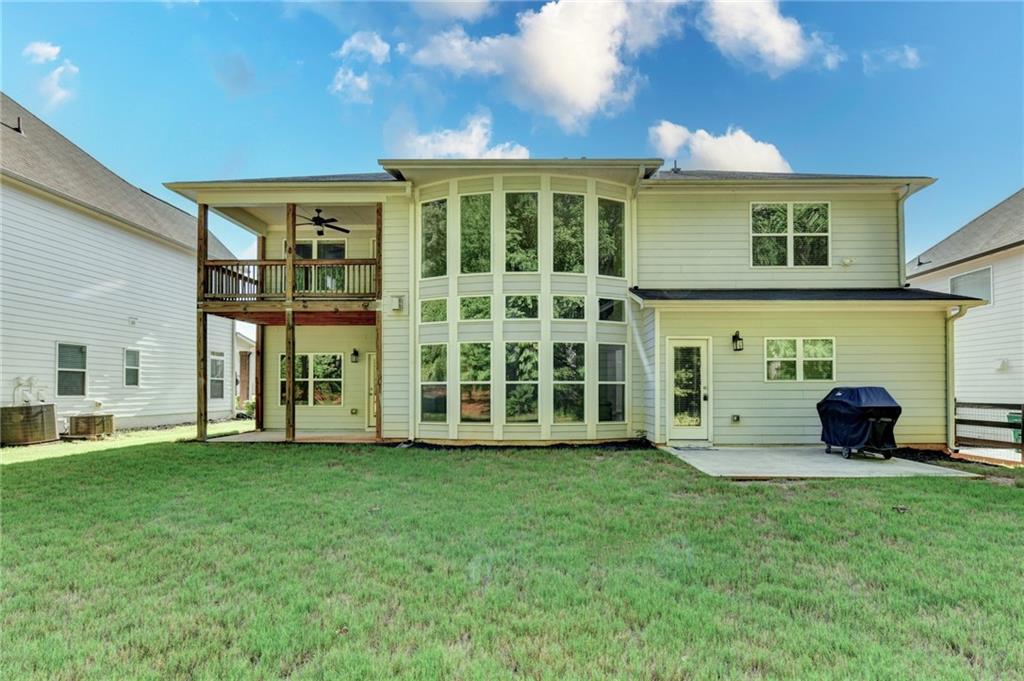 232 Wild Rose Circle Property Photo 3
