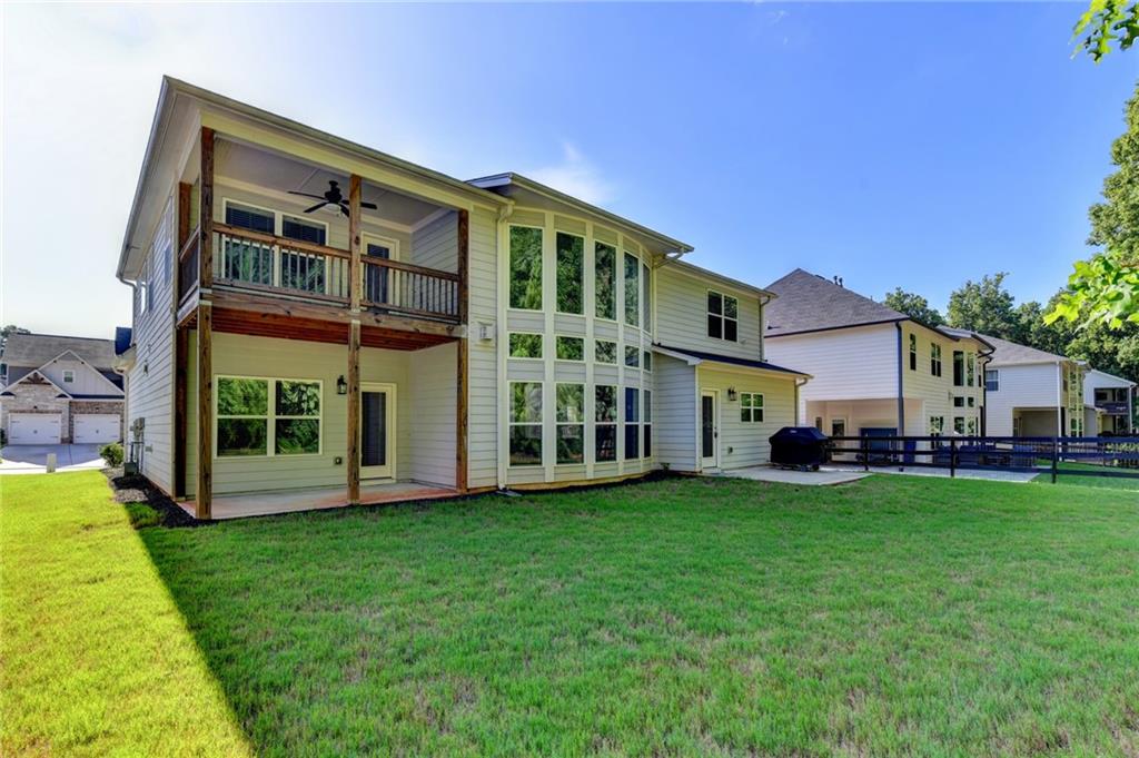 232 Wild Rose Circle Property Photo 4