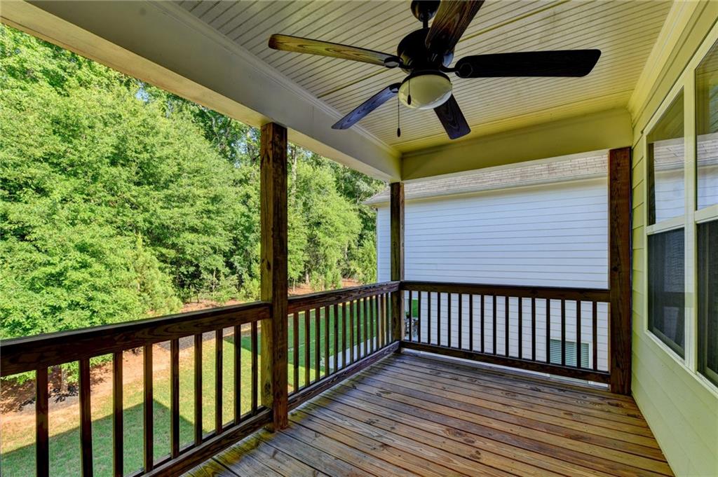 232 Wild Rose Circle Property Photo 7