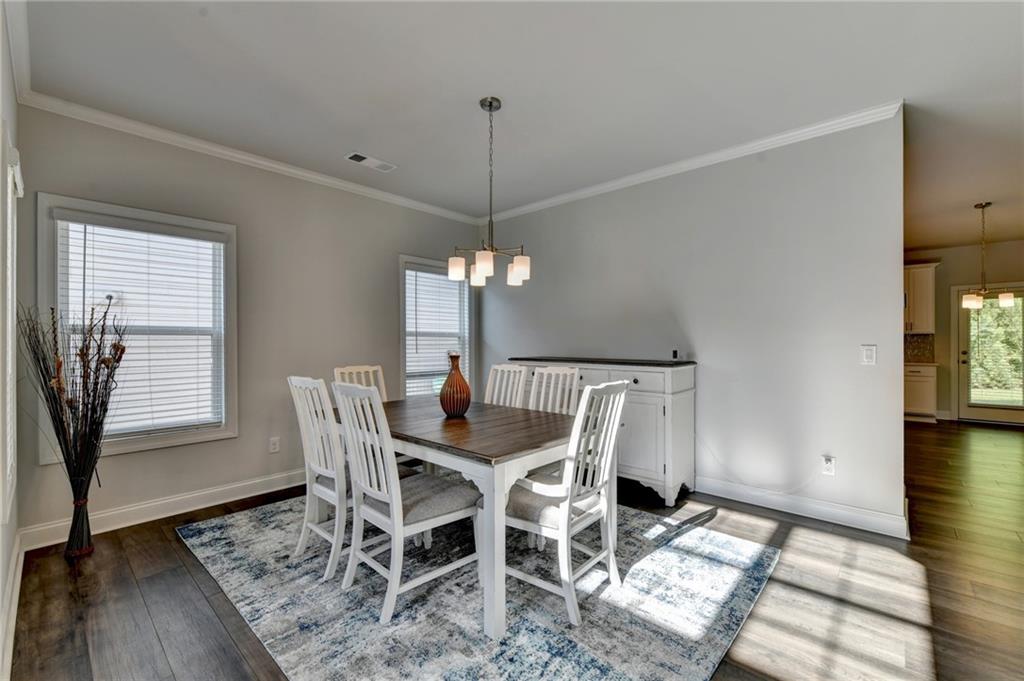 232 Wild Rose Circle Property Photo 12