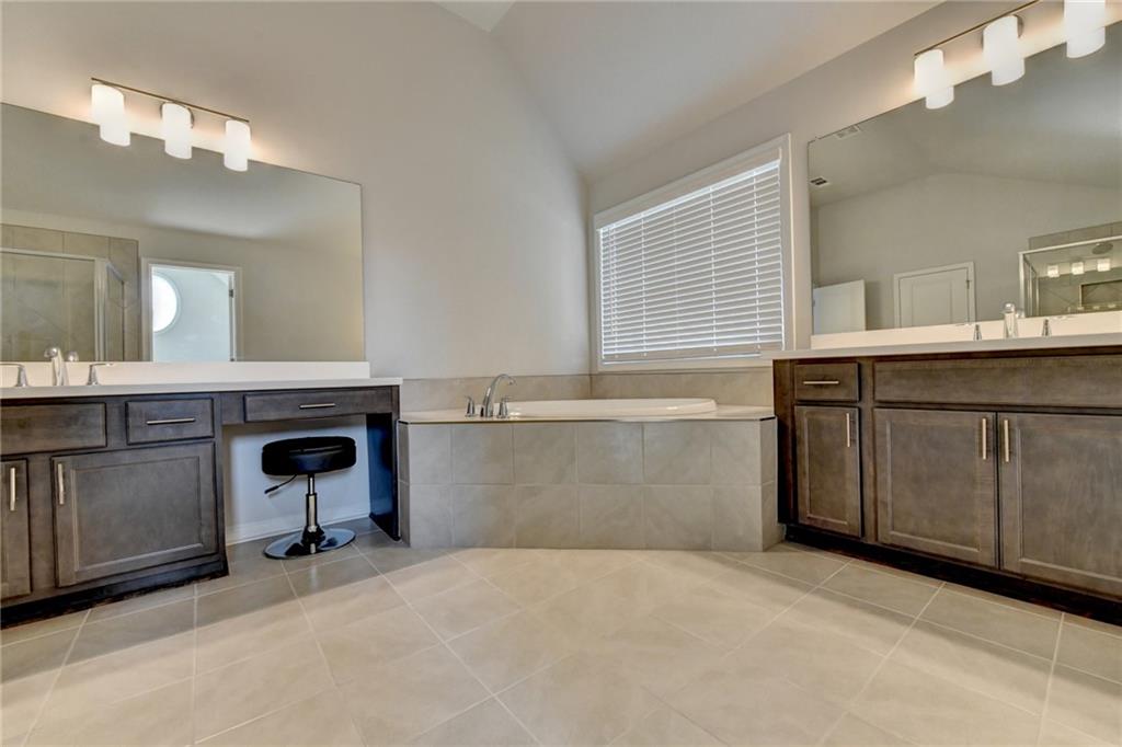 232 Wild Rose Circle Property Photo 44