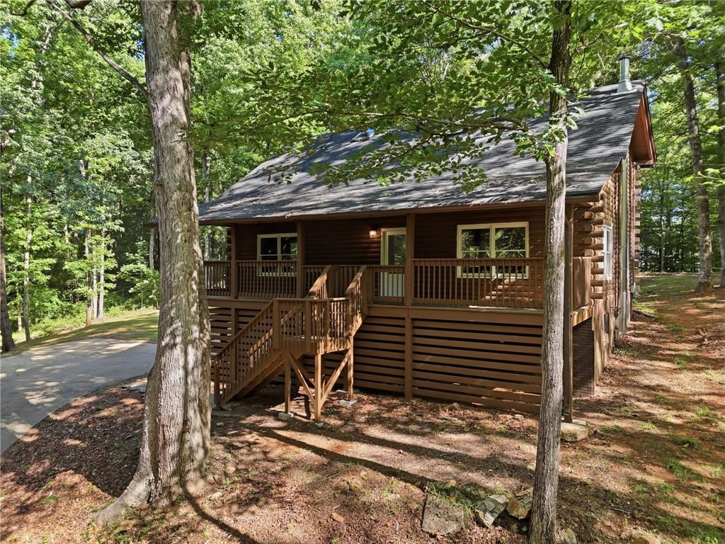 437 Twin Lakes Drive Property Photo 1