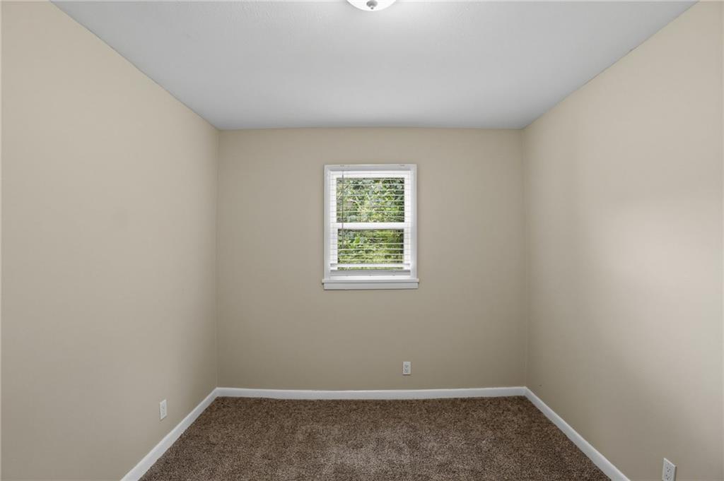 748 Amber Place Nw Property Photo 14