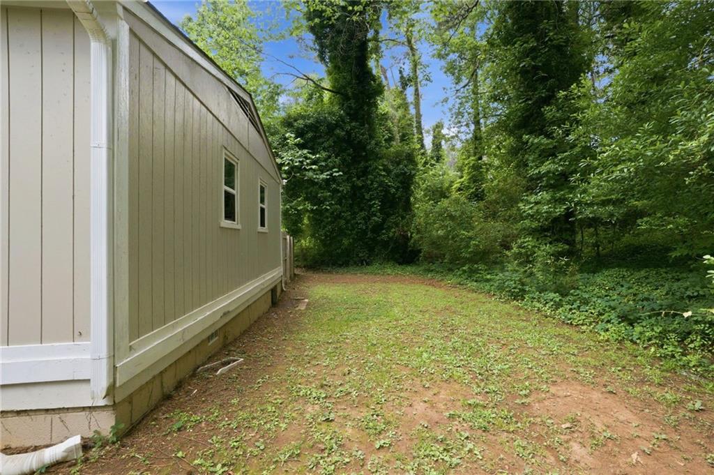 748 Amber Place Nw Property Photo 20