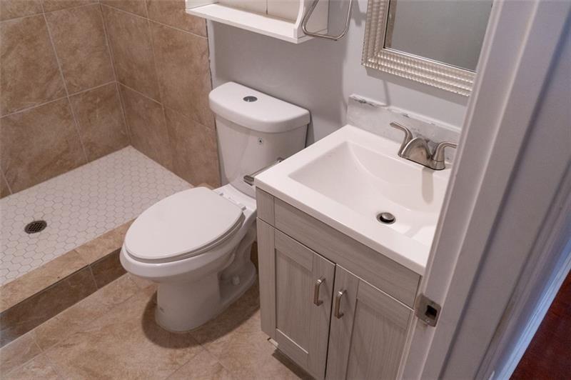 679 Winchester Lane Property Photo 28