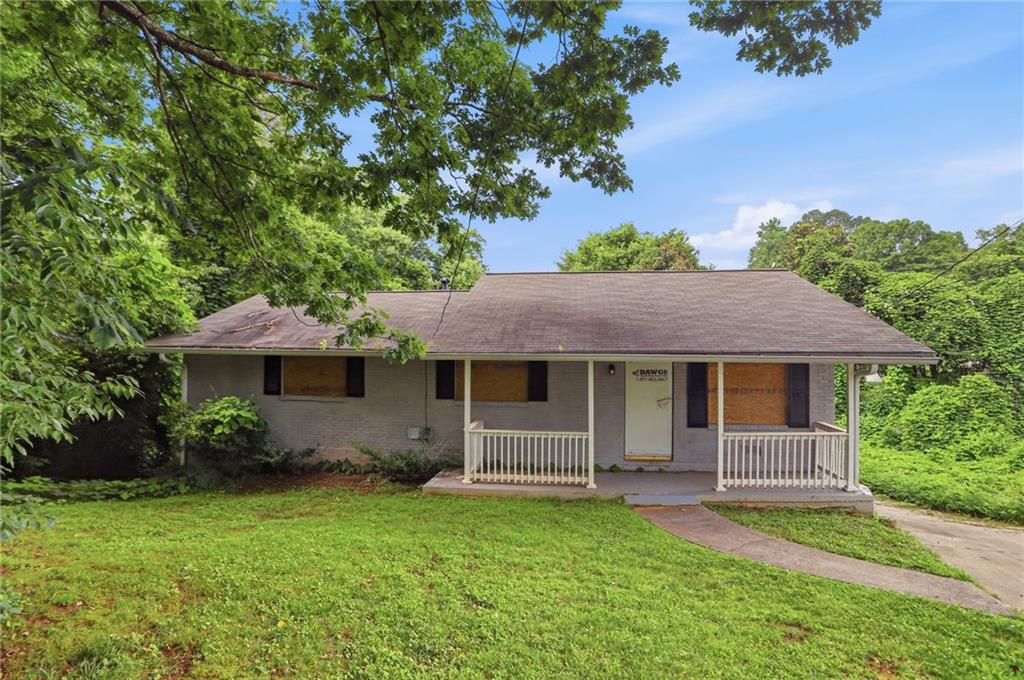 2370 Tiffany Circle Property Photo 1