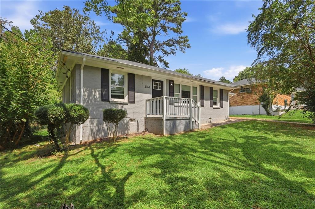 2164 Rockhaven Circle Property Photo 2