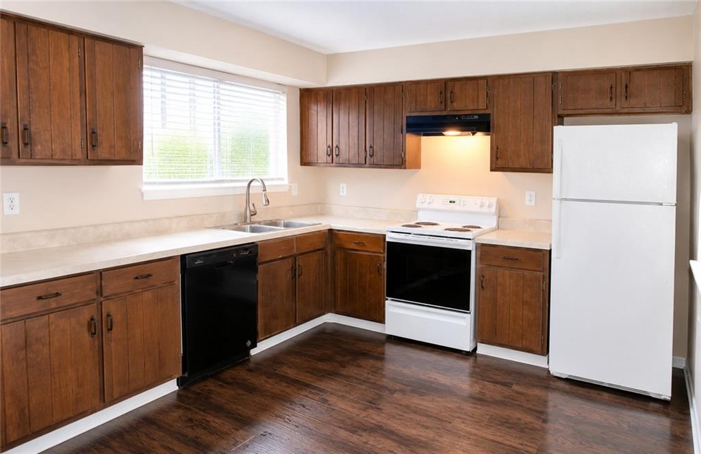 8579 Creekwood Way Property Photo 1