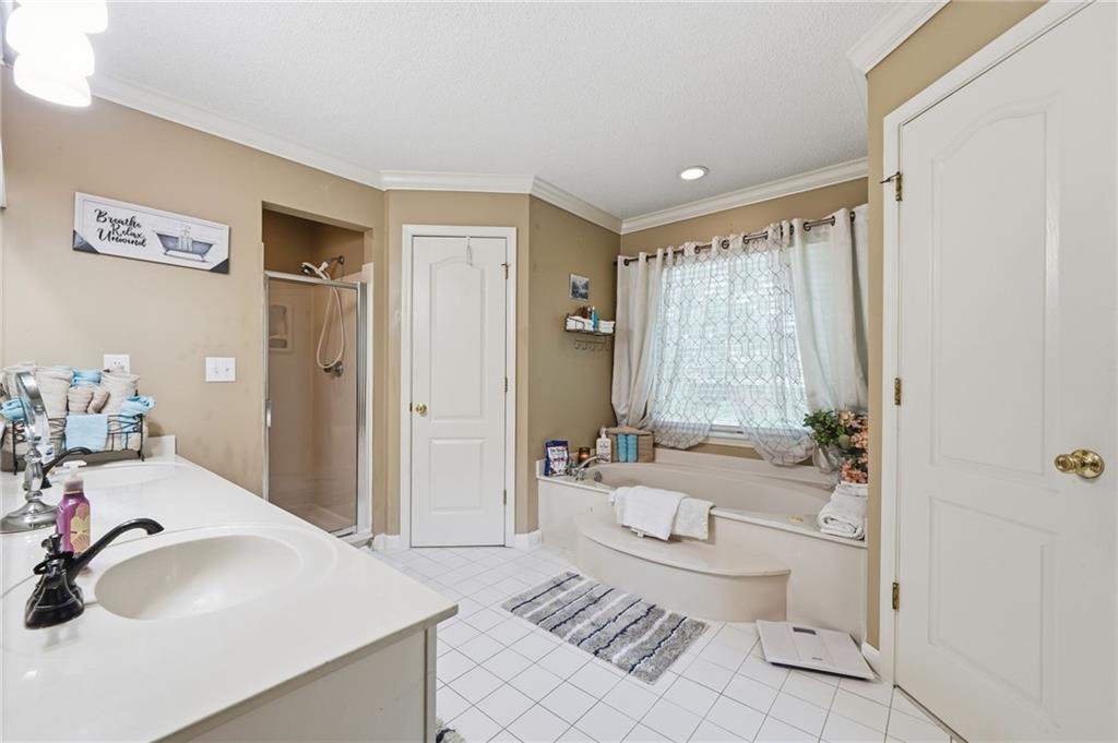 1286 Lake Forest Lane Property Photo 44