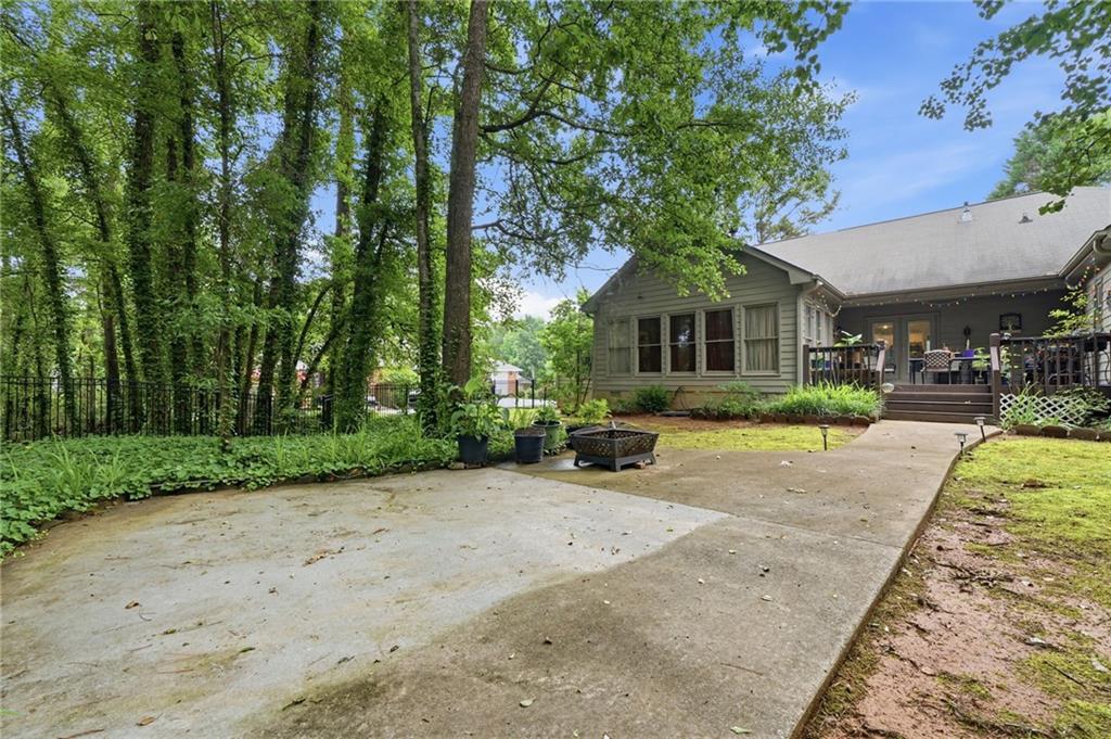 1286 Lake Forest Lane Property Photo 49