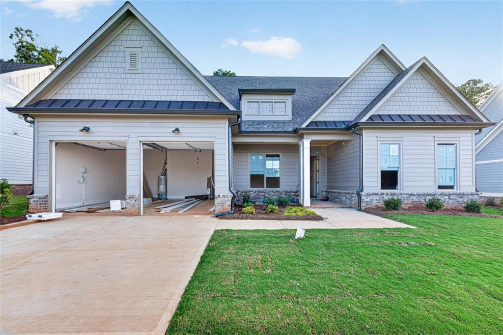 371 Lake Vista Drive Property Photo 1