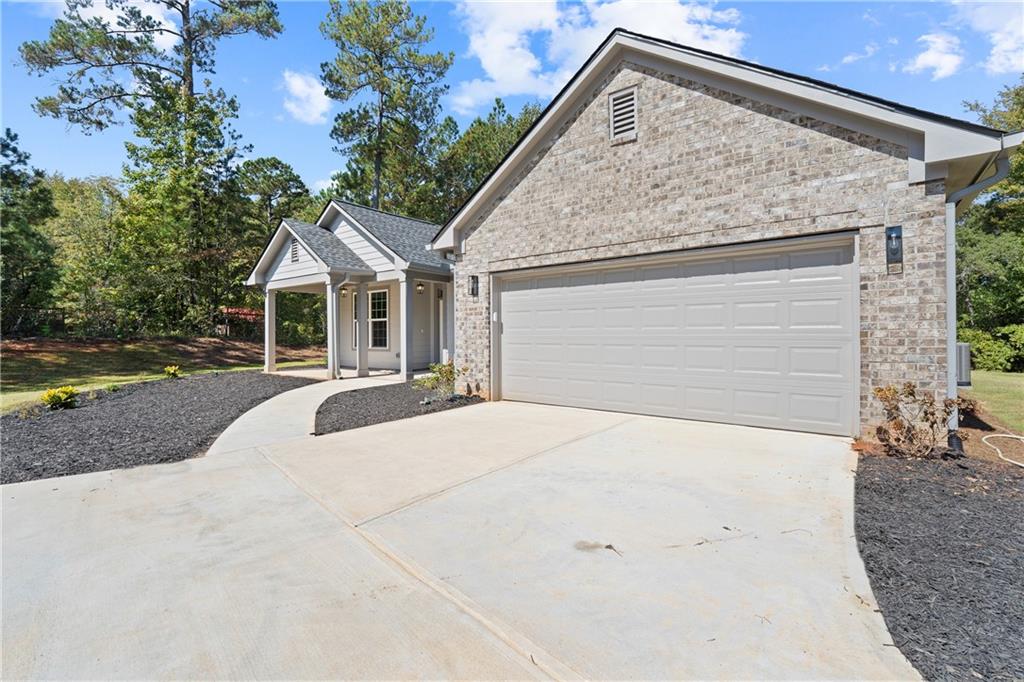 4477 Rivercliff Way Property Photo 4