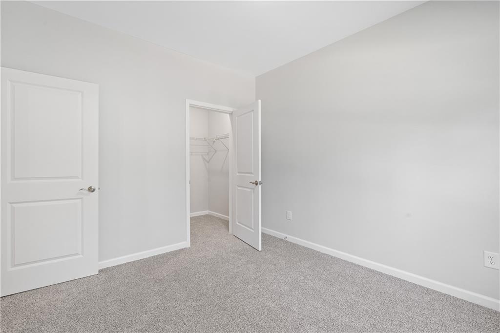 4477 Rivercliff Way Property Photo 23