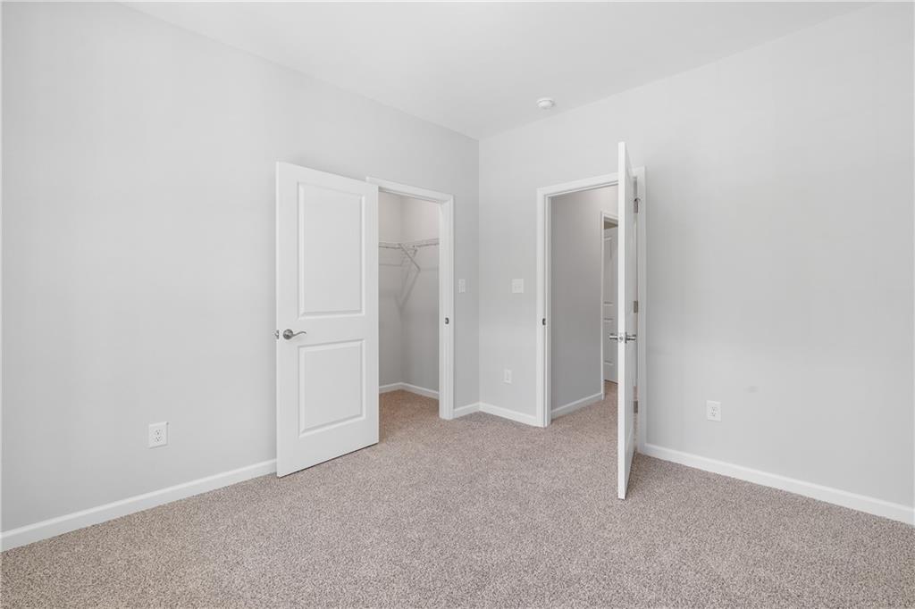 4477 Rivercliff Way Property Photo 31