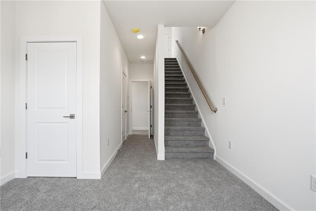 2029 Memorial Drive Unit 48 Property Photo 19