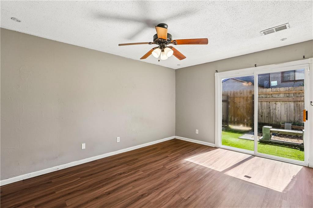 2725 Flintlock Place Property Photo 9