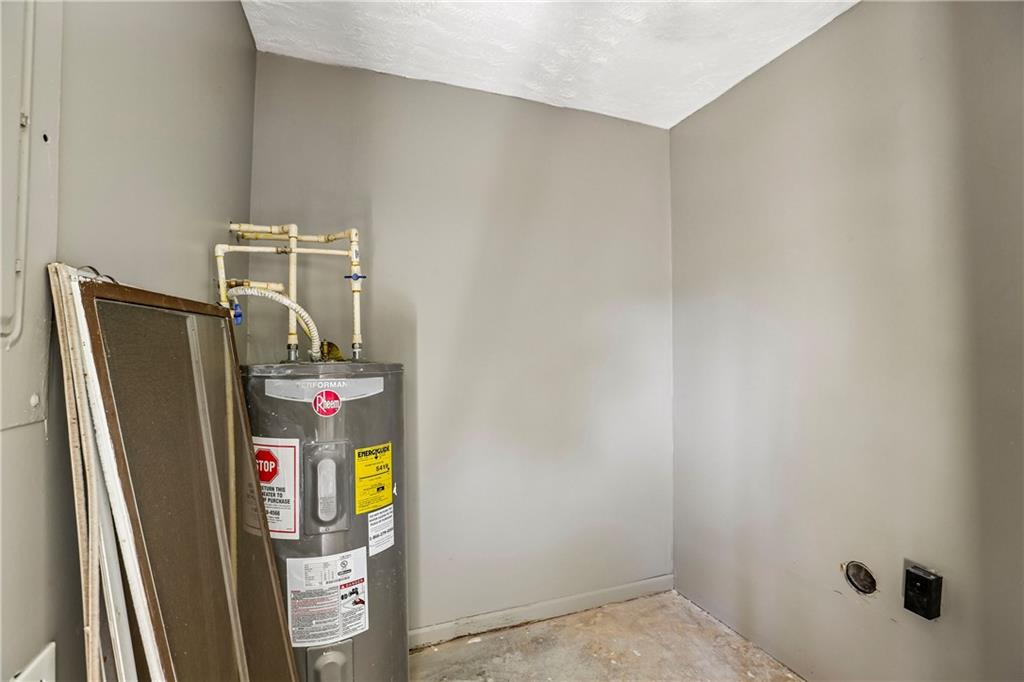 2725 Flintlock Place Property Photo 13