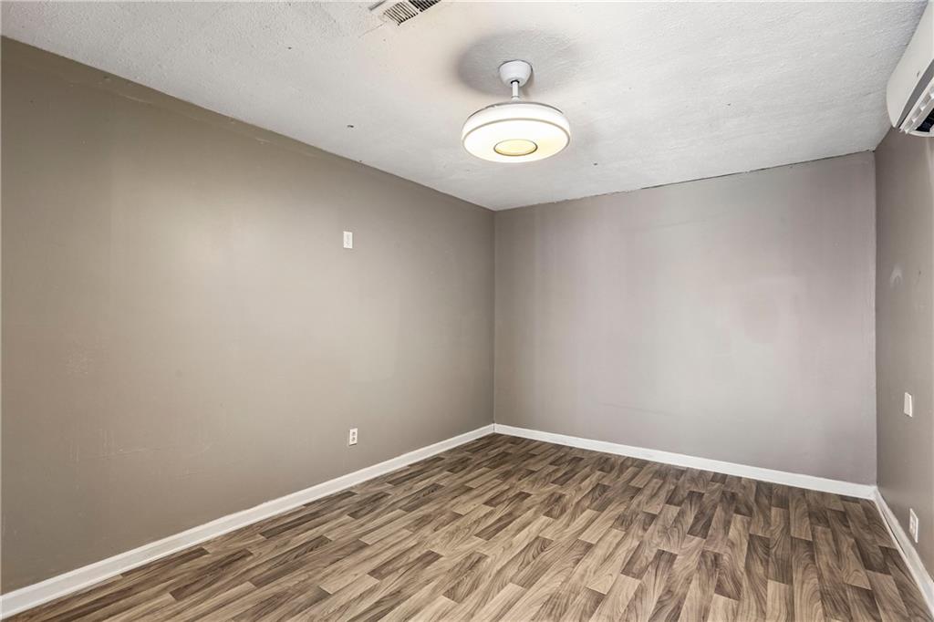 2725 Flintlock Place Property Photo 27