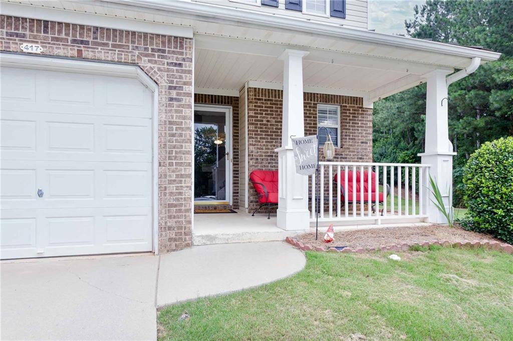417 Red Coat Lane Property Photo 2