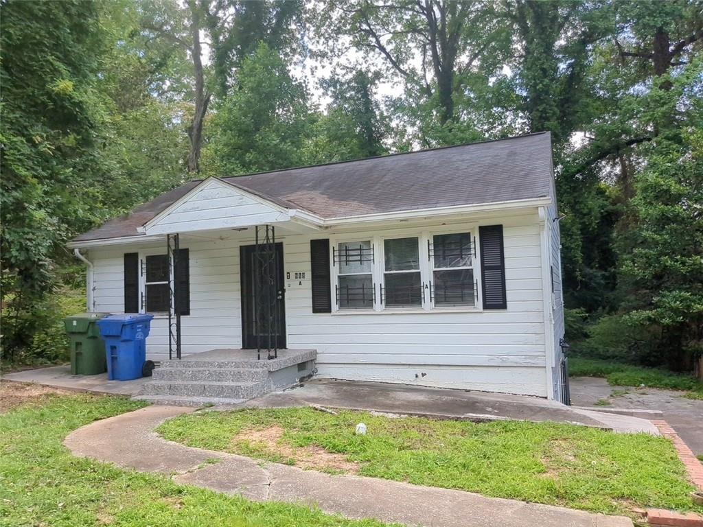 668 Charlotte Place NW Property Photo 1