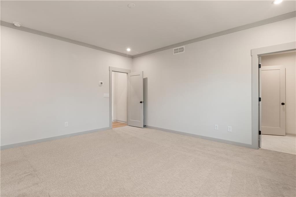 315 William Gossett Drive Property Photo 40