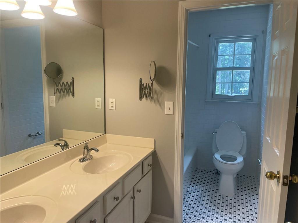3935 Melody Mizer Lane Property Photo 11