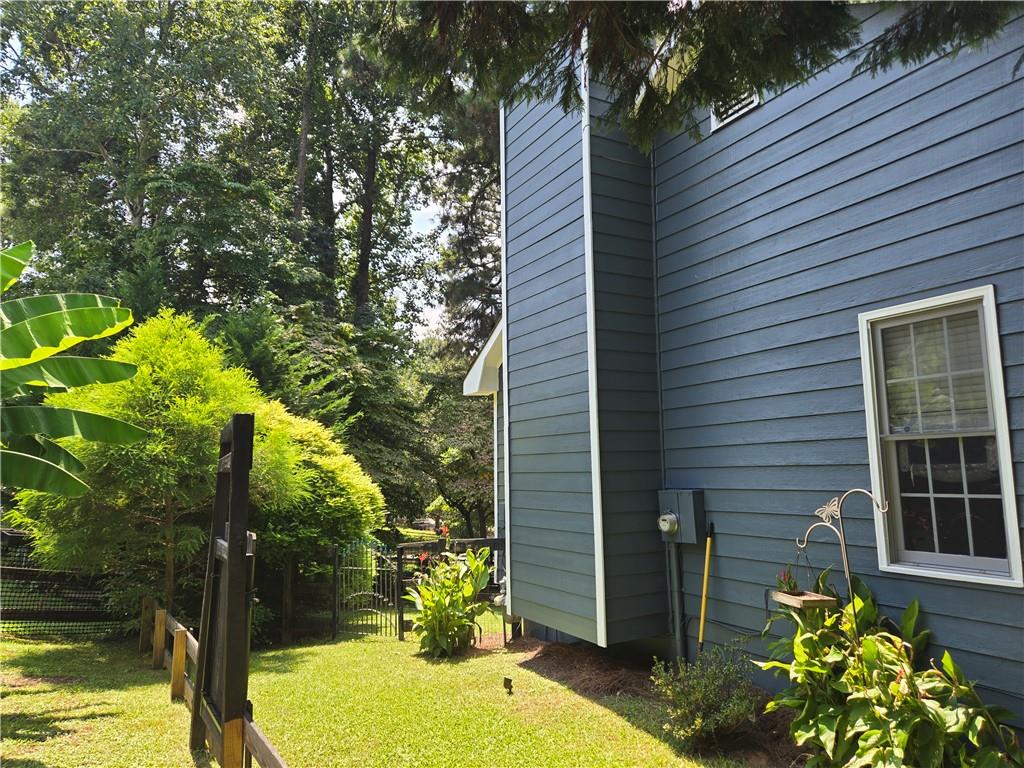 102 Thomas Drive Property Photo 12