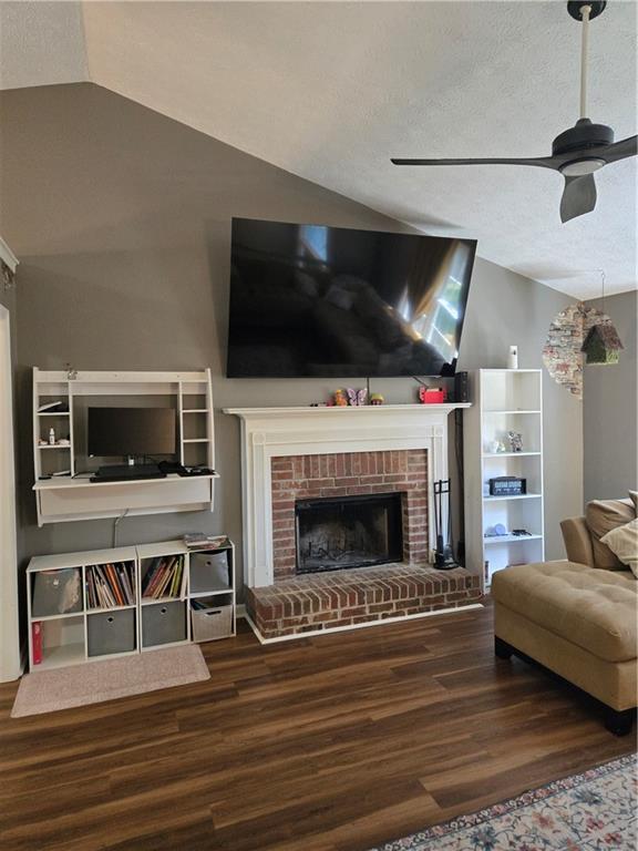 102 Thomas Drive Property Photo 22