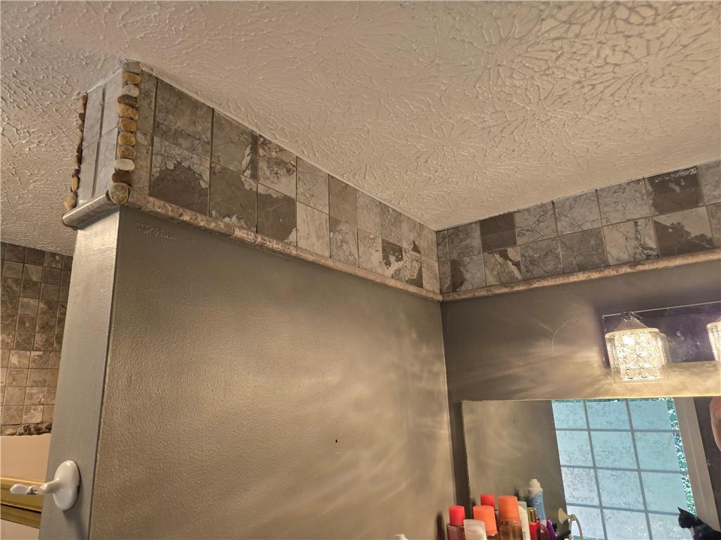 102 Thomas Drive Property Photo 34