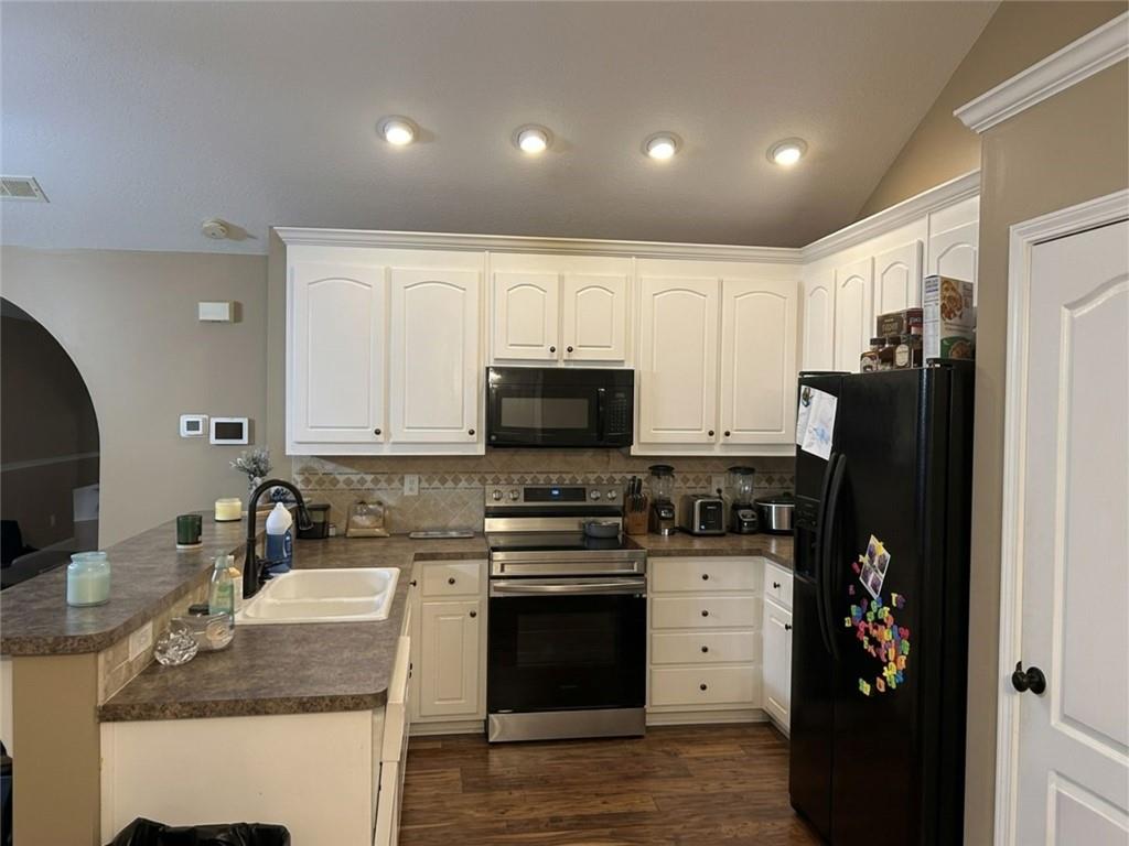 55 Riverbrooke Terrace Property Photo 4