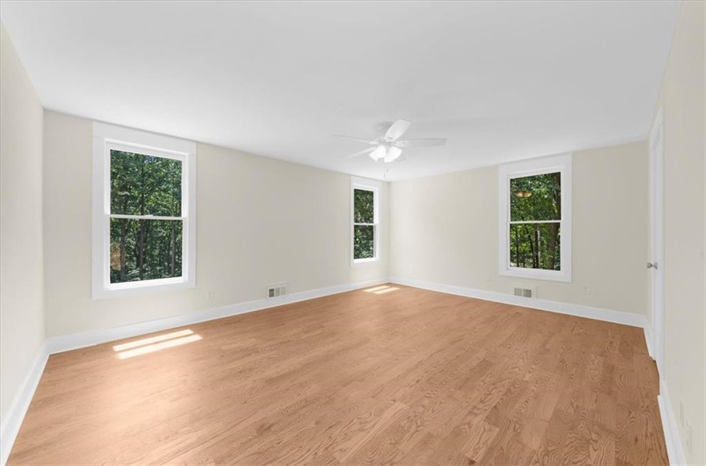 5535 Hidden Harbor Drive Property Photo 12
