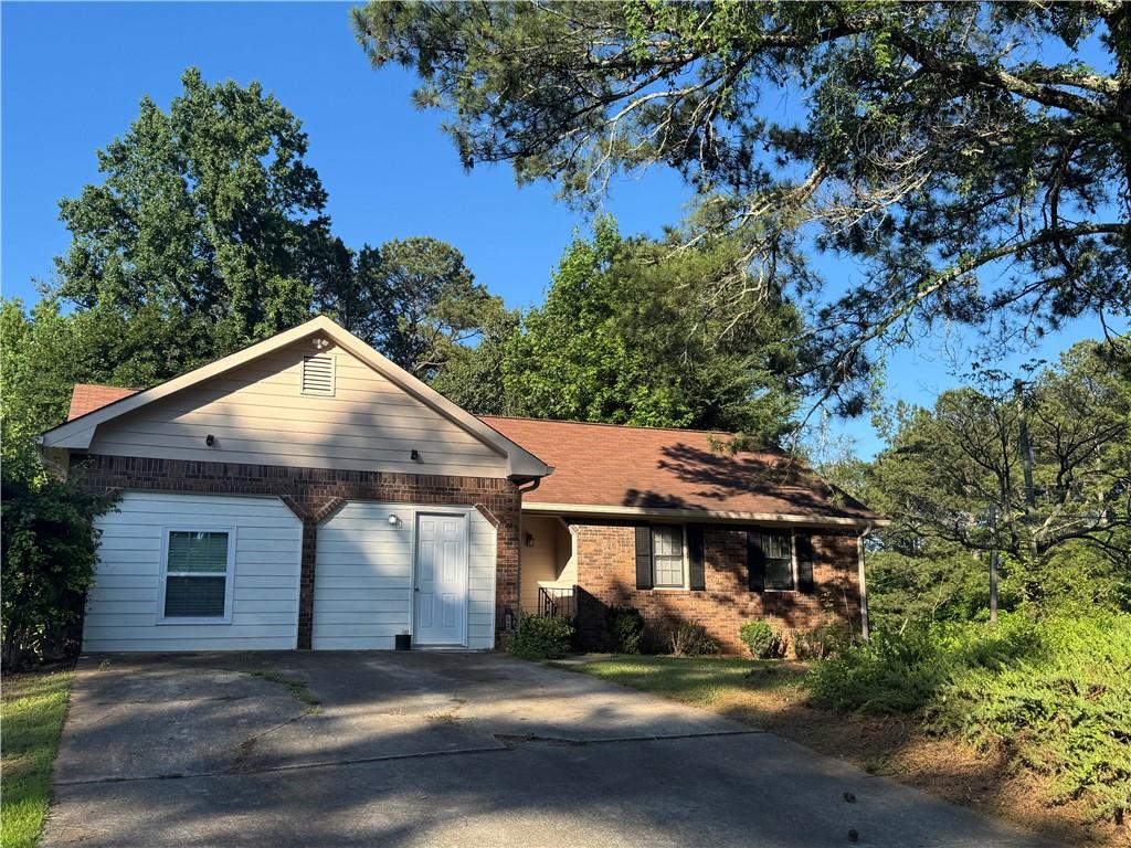 523 Ansley Brook Drive Property Photo 1