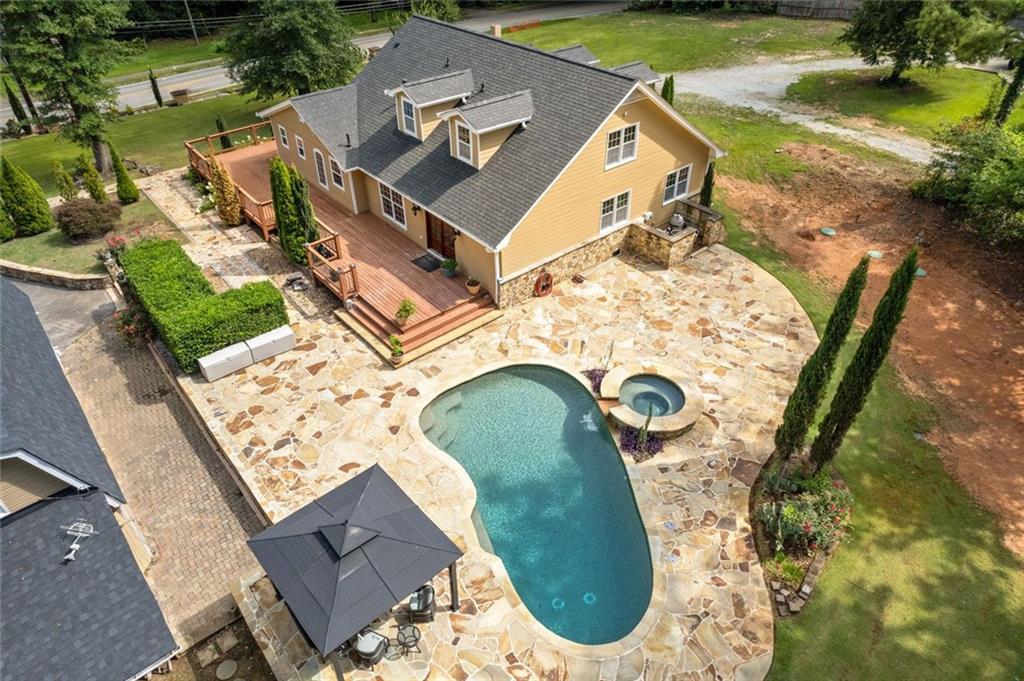 335 Level Creek Road Property Photo 4