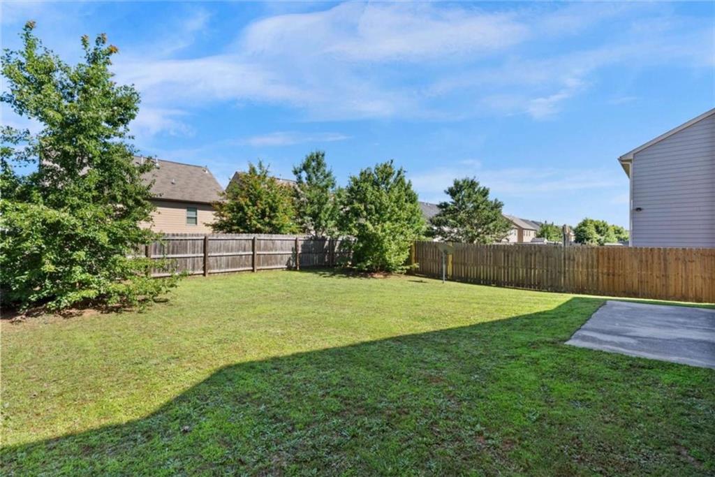 1420 Worcester Trail Property Photo 27