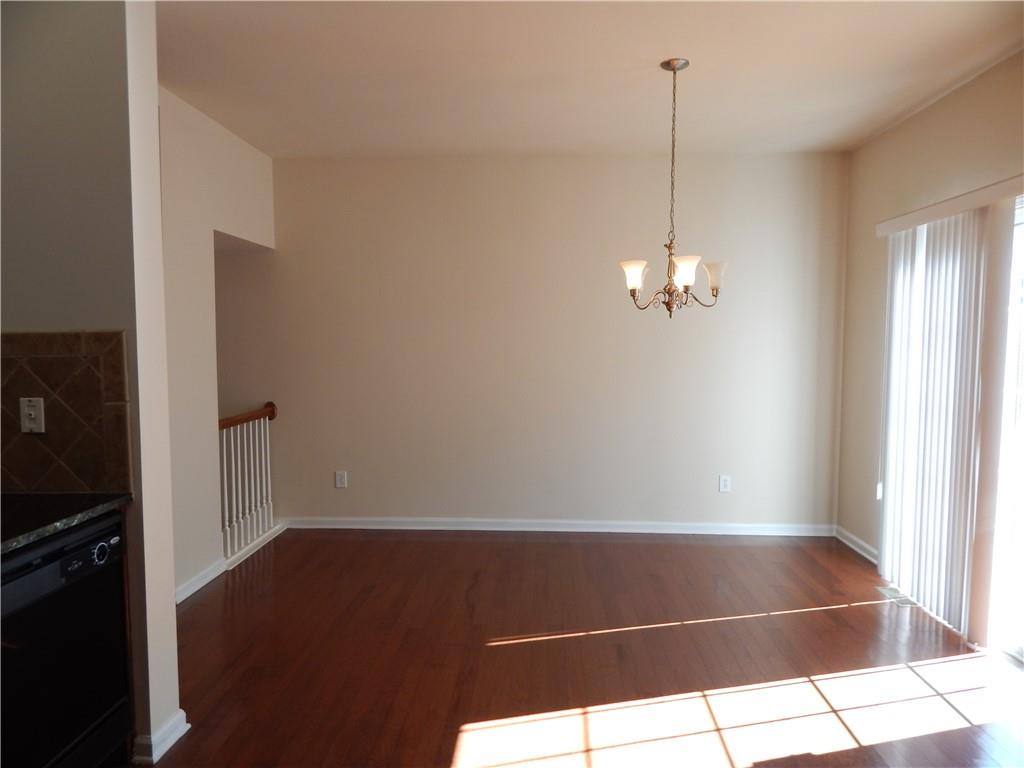 2199 Landing Walk Drive Property Photo 15