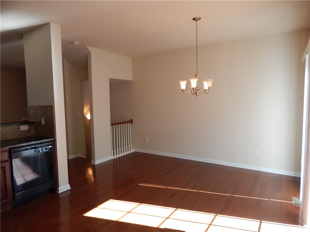 2199 Landing Walk Drive Property Photo 16