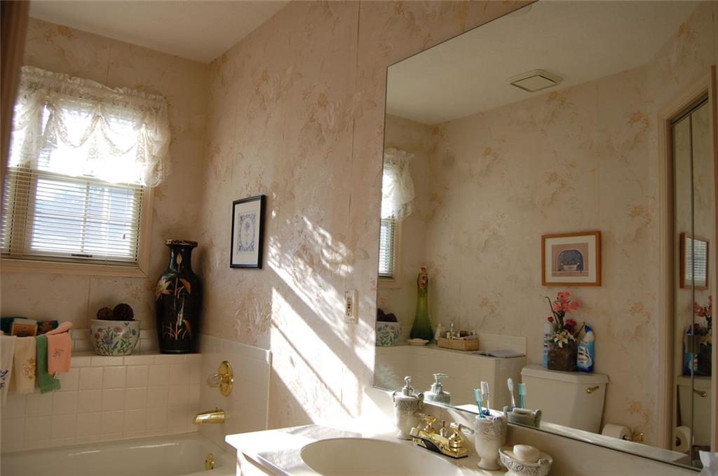 7782921 Property Photo 17