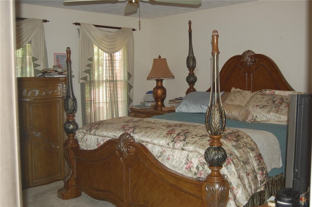 7782921 Property Photo 23