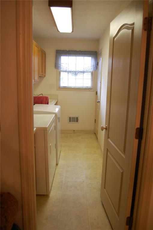 7782921 Property Photo 30