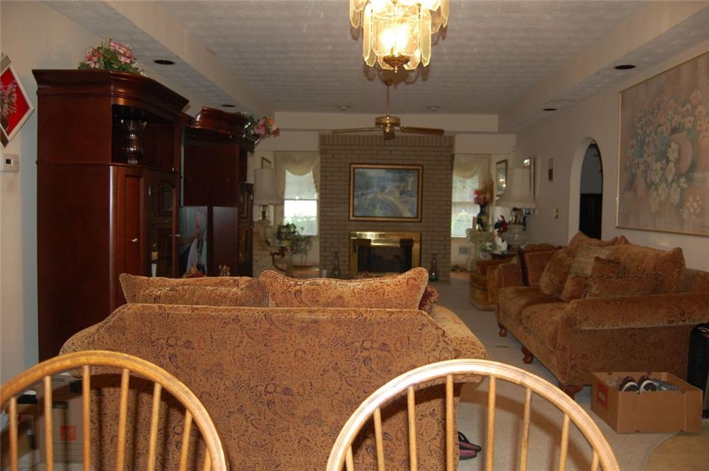 7782921 Property Photo 32