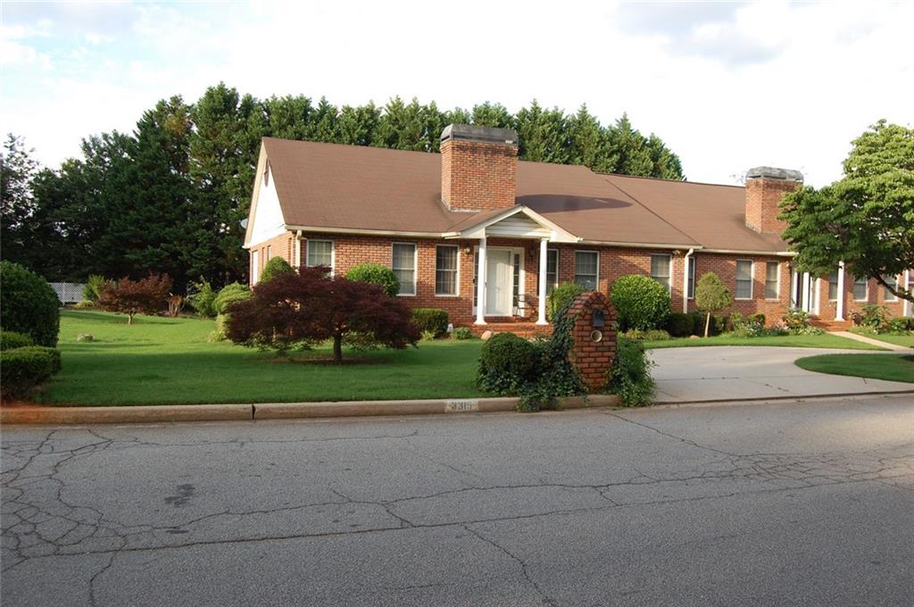 7782921 Property Photo 43